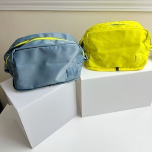 IHKWIP set of 2 Packable Pouches Travel Bags Toiletry Cases NWT